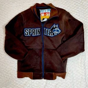 This is a Zara vintage jacket it’s been great to me and I love it but time to go